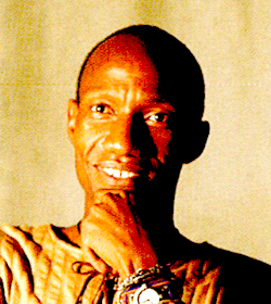 �_�O���X�E���L�E��